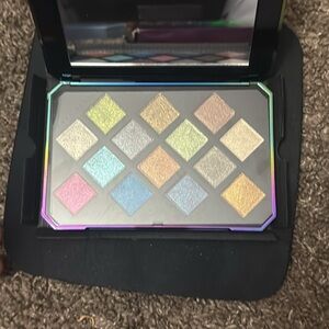 Fenty galaxy Eyeshadow Palette